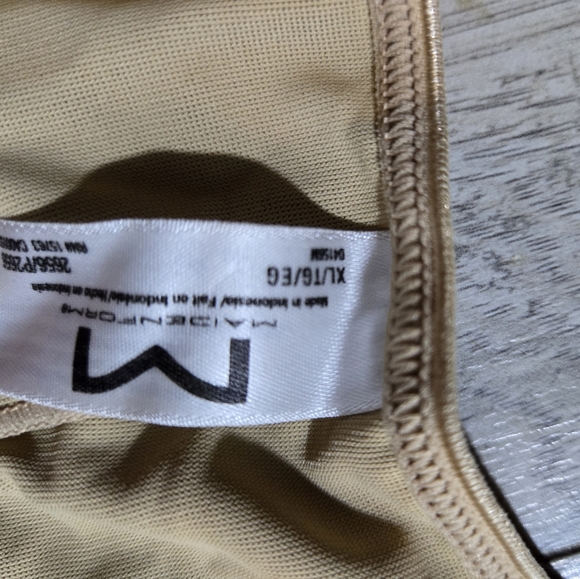 Maidenform Shapewear size XL - Picture 2 of 2